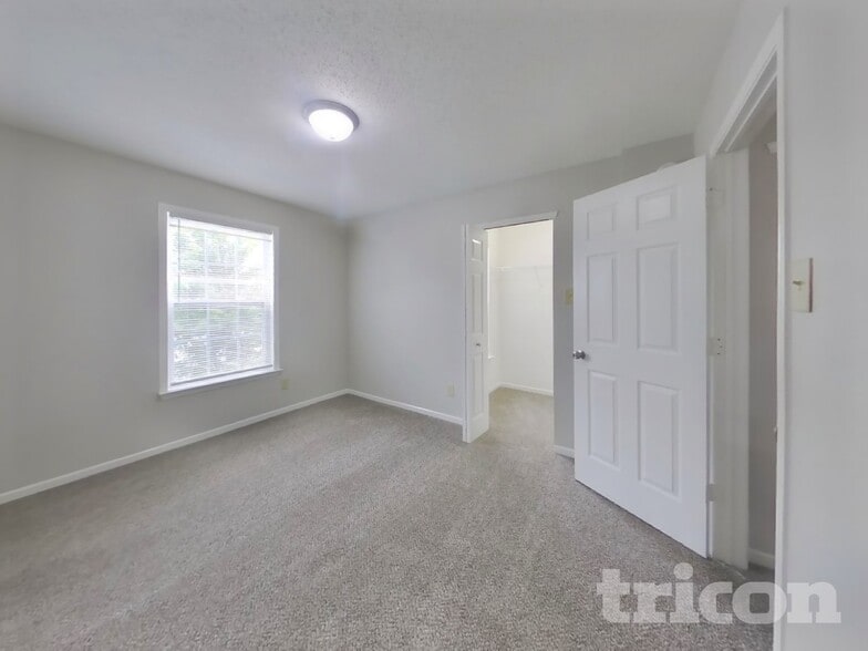 Building Photo - 7713 Brandenburg Way