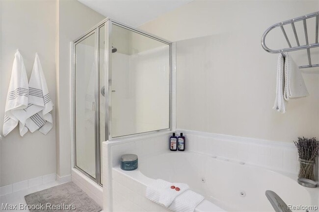 Building Photo - 2612 Woodward Ave