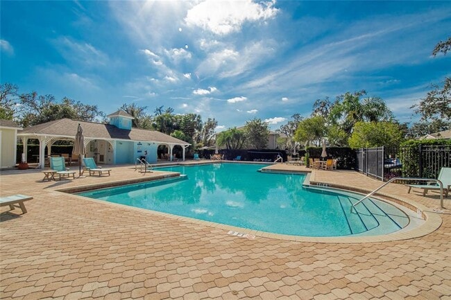 Building Photo - 15965 Fishhawk View Dr