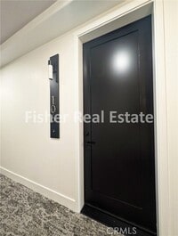 Building Photo - 402 W Grand Ave