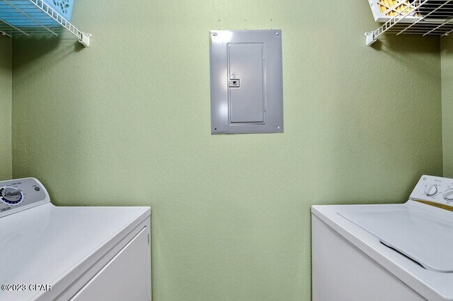 Building Photo - 603 Cape Cod Dr