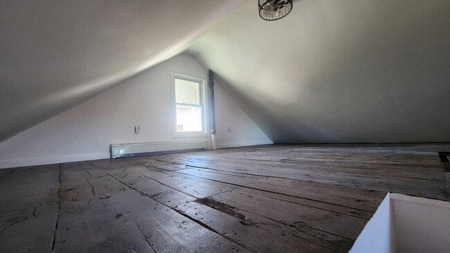 Building Photo - 45 Woodcliff Ave