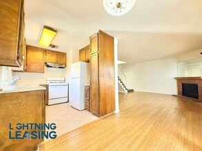 Building Photo - 4455 Vista Del Monte Ave