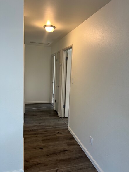 Building Photo - 941 8th Ave