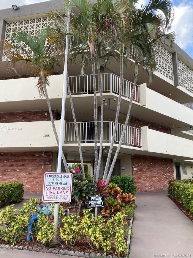 Building Photo - 3091 NW 46th Ave