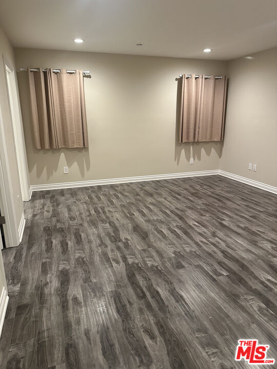 Building Photo - 2702 W Bellevue Ave