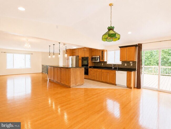 Building Photo - 13354 Jasper Ct