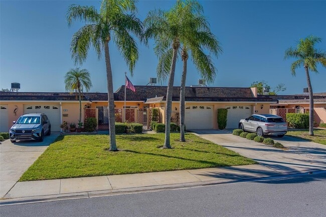 Building Photo - 170 Boca Ciega Point Blvd S