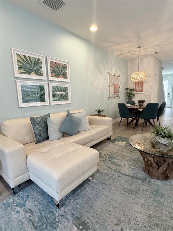 Building Photo - 17313 Hidden Forest Dr