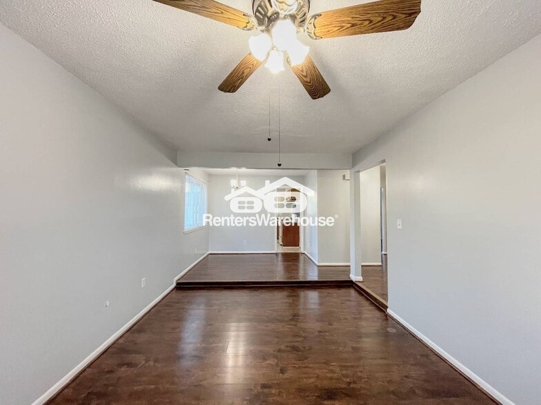 Building Photo - 5775 Albright Dr