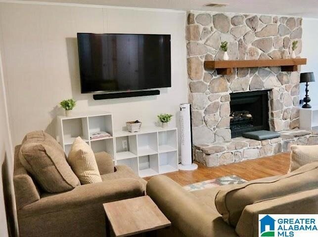 Building Photo - 1248 MacQueen Dr