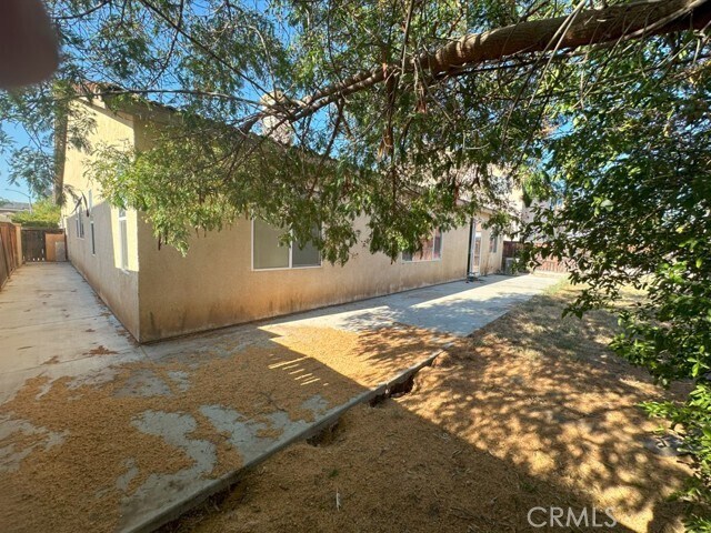 Building Photo - 1523 Mendocino Way