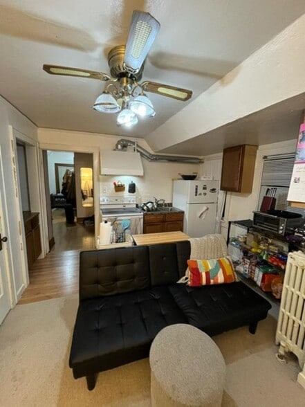 Building Photo - 3472 N Downer Ave