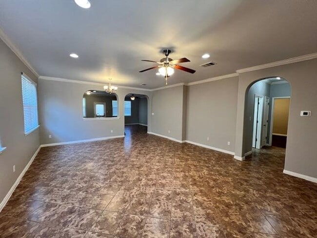 Building Photo - Executive One Story / 4 bedroom / Reserve ...