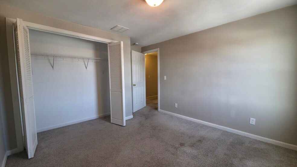 Building Photo - 1 Rosamond St