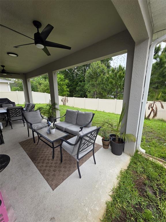 Building Photo - 5574 Bakewell Pl