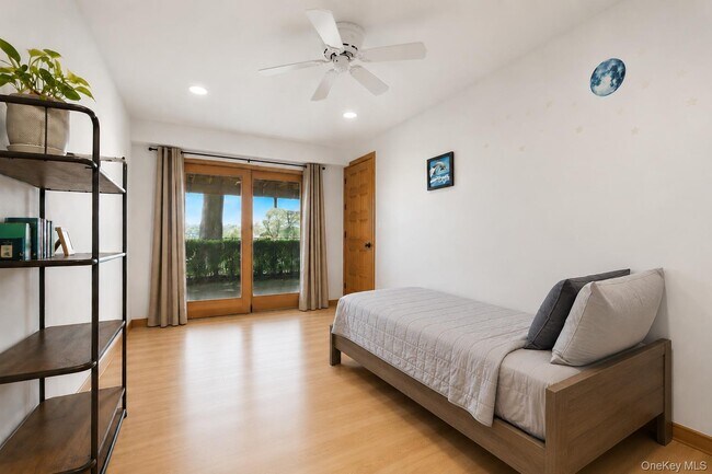 Building Photo - 9 Kanes Ln