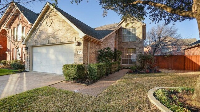 Building Photo - 452 Richmond St