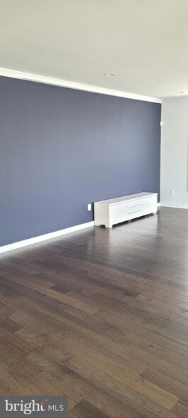 Building Photo - 23646 Hopewell Manor Terrace