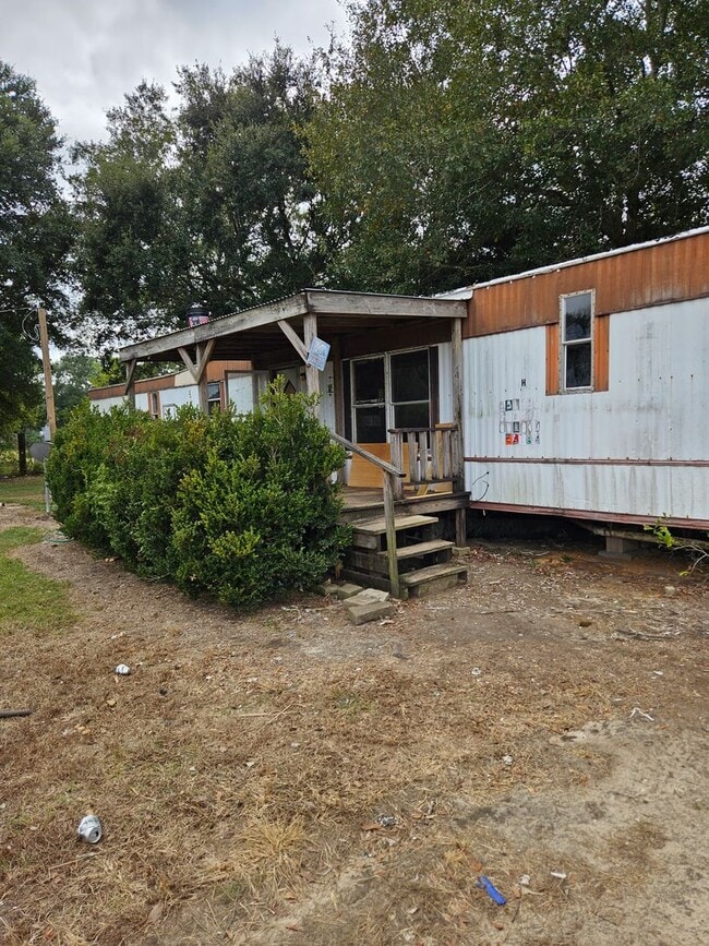 Building Photo - 2 bed 2 bath mobile home for rent $800