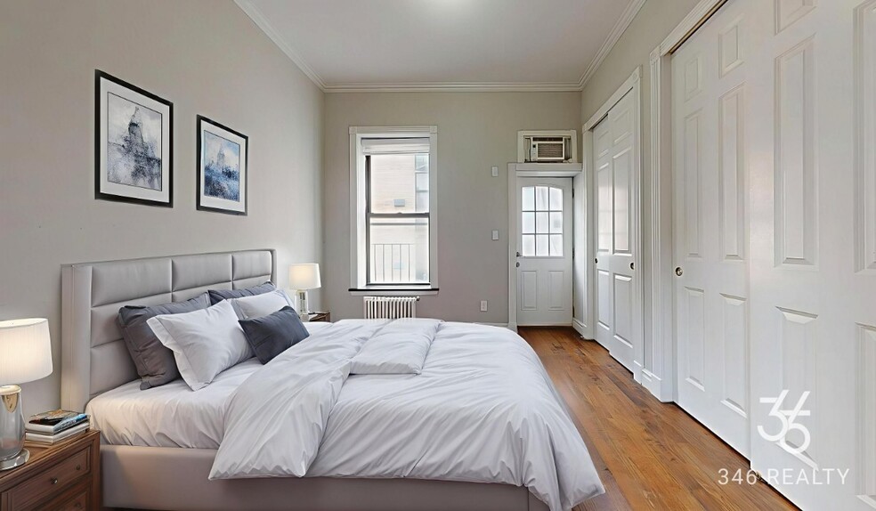 Building Photo - East 25th Street