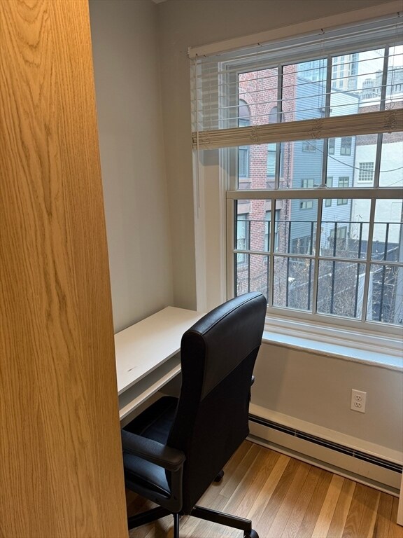 Building Photo - 54 Melrose St