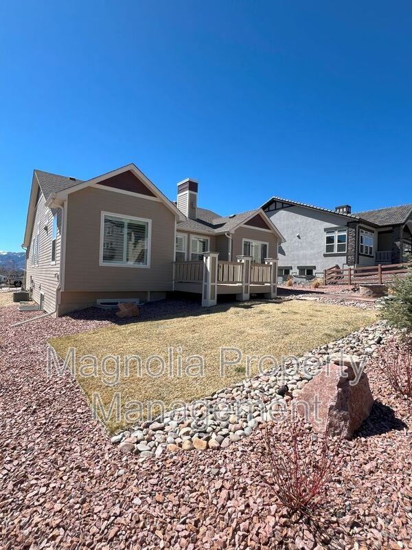 Building Photo - 11855 Koenig Dr