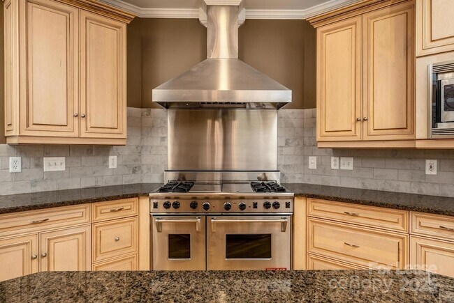 Building Photo - 112 Cedar Bluff Ln