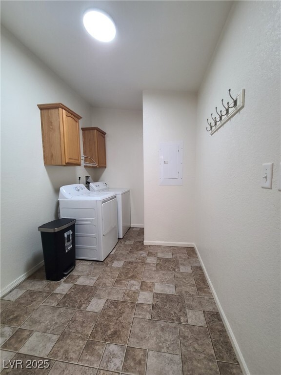 Building Photo - 850 Montecito Dr