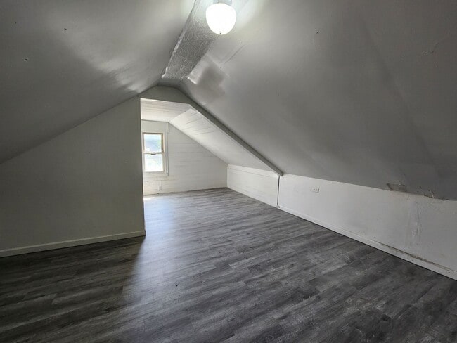 Building Photo - Single family home in Dayton, Ohio