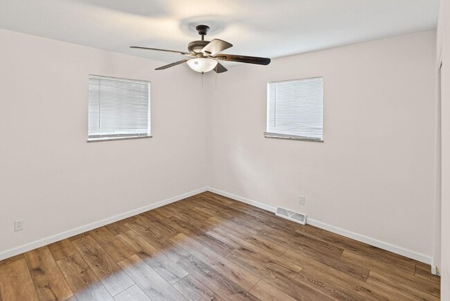 Building Photo - 506 N 44th St