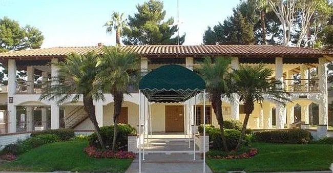 Building Photo - 10737 San Diego Mission Rd