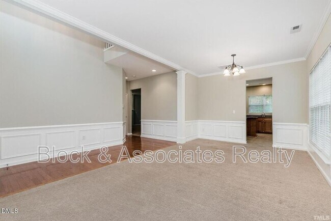 Building Photo - 2101 Addenbrock Dr