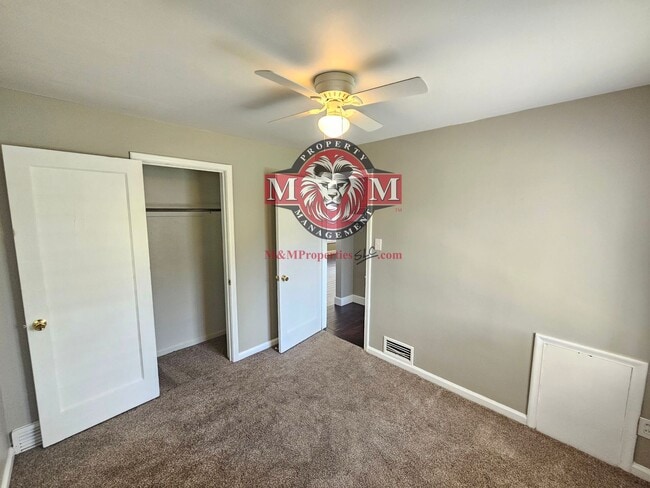Building Photo - Great 4 Bd Home in Murray