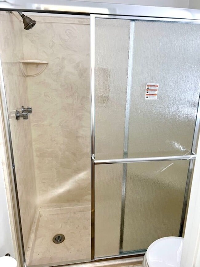 Building Photo - Corner Lot Brick Huntleigh Woods