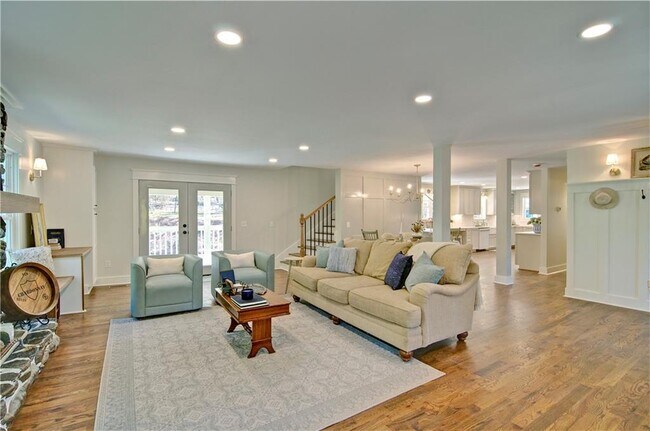 Building Photo - 12485 Reinhardt College Pkwy