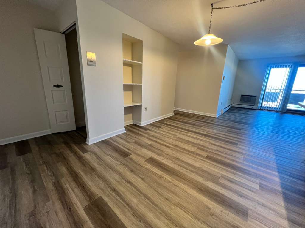 Building Photo - 374 Massachusetts Ave