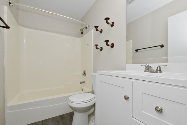 Building Photo - 25273 Faraday Rd