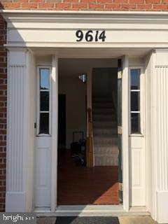 Building Photo - 9614 Scales Pl