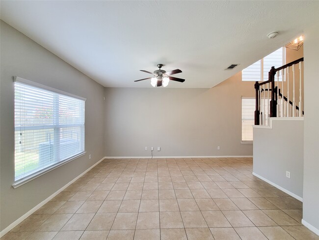 Building Photo - 17146 Amarose Dr