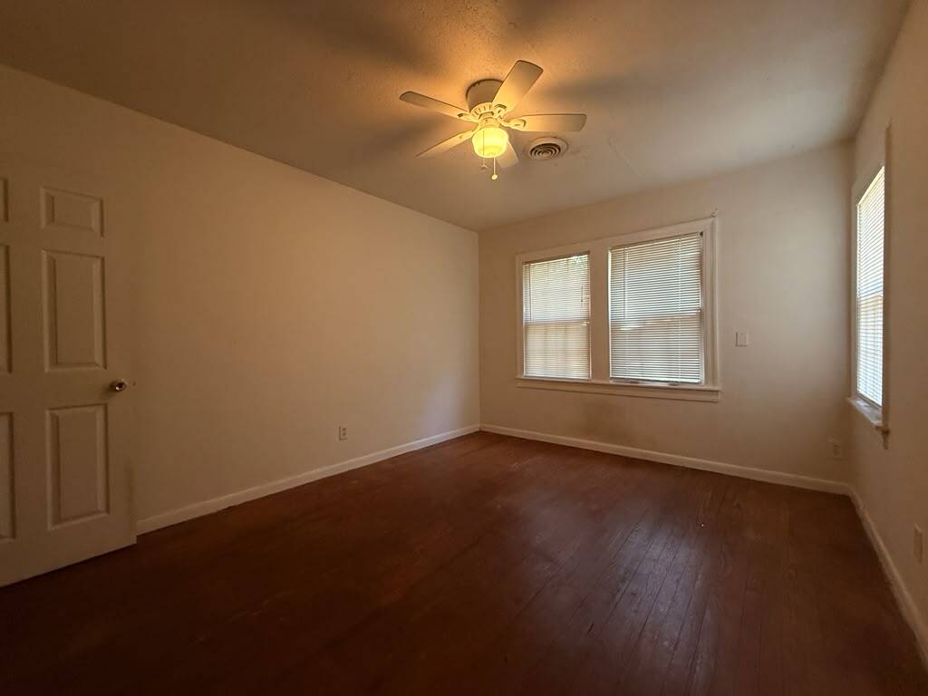 Building Photo - 111 Westridge Dr