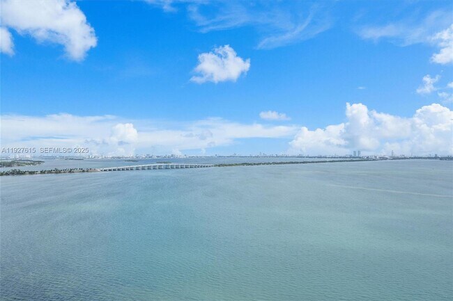 Building Photo - 788 NE 23rd St