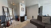 Building Photo - 831 Carlton Privado