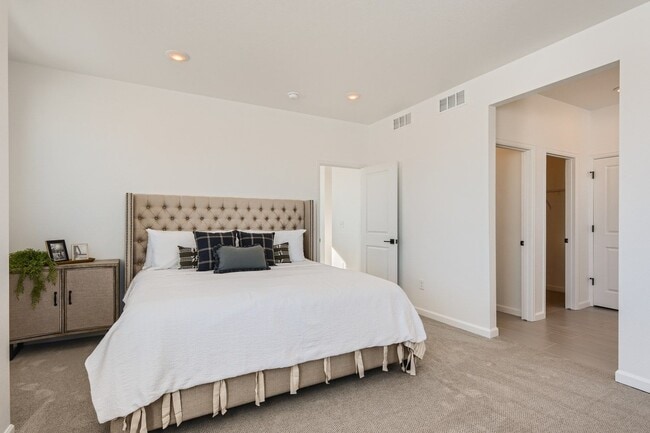 Building Photo - 6003 Windy Willow Dr