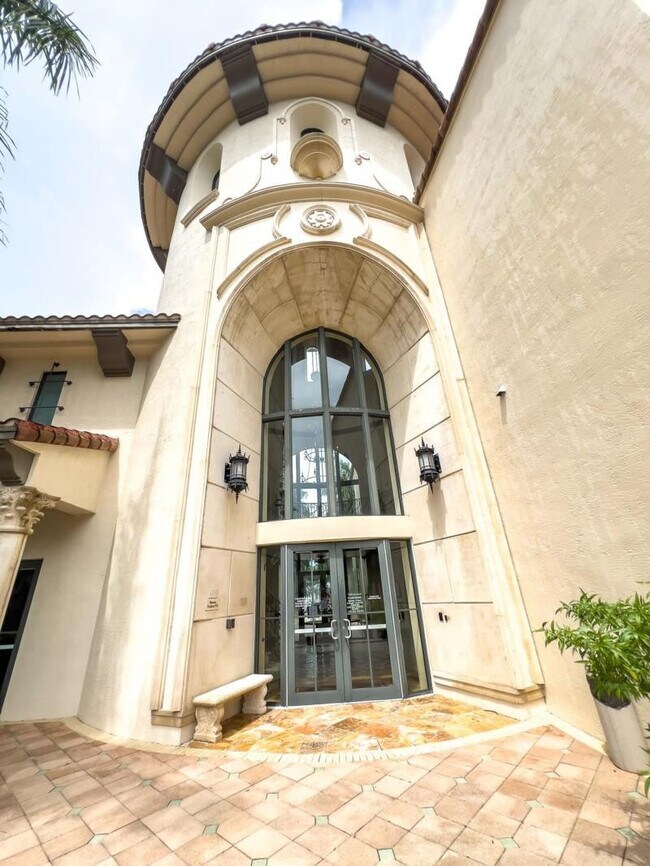 Building Photo - 2901 NW 126th Ave