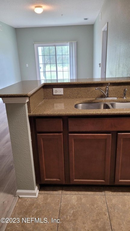Building Photo - 4911 Key Lime Dr