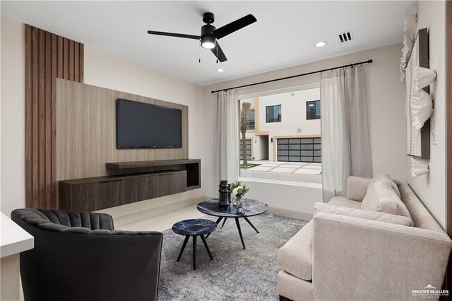 Building Photo - 22 Canary Ave