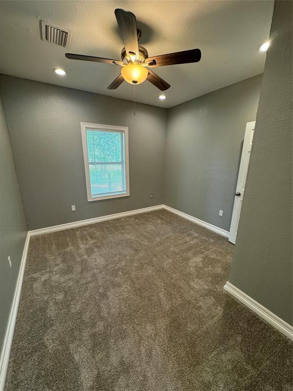 Building Photo - 1489 Sonora Dr