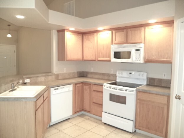 Building Photo - 11296 Tamsworth Dr