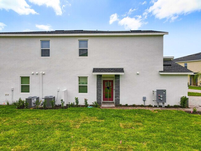 Building Photo - 1520 Oasis Club Blvd